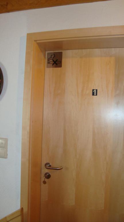 Mettenberger Hof - Pension グラーフェンハウゼン エクステリア 写真